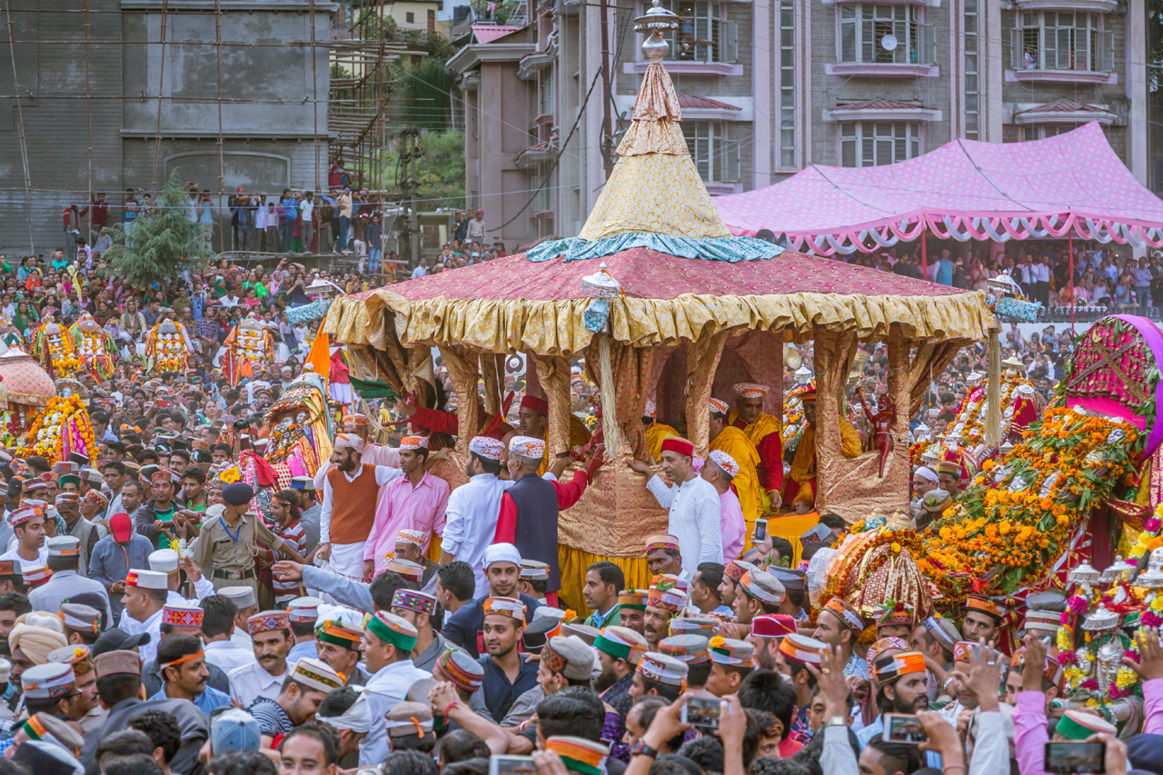 Kullu Dussehra chariot procession